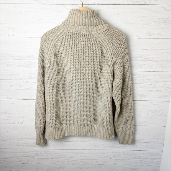 Wind River Chunky Waffle Knit Turtleneck Oatmeal XL - Neutral Cozy Sweater - Picture 4 of 9